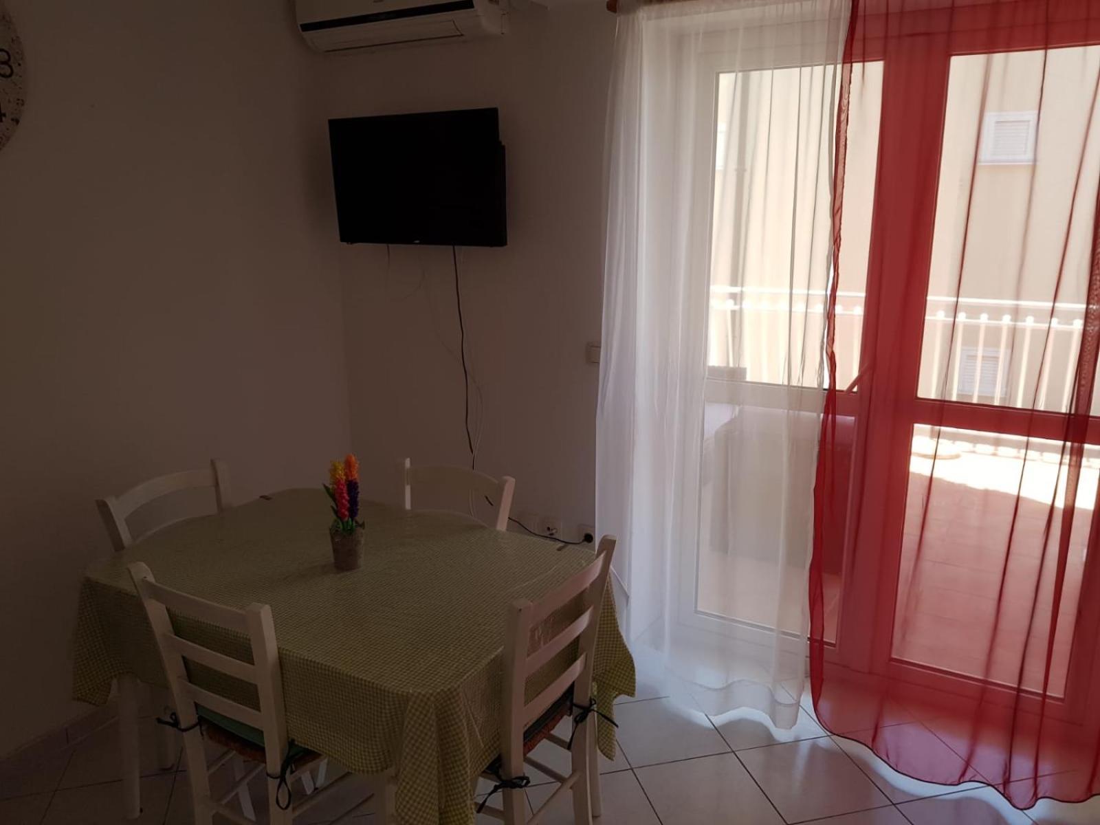 Apartmani Dekovic Primosten Exterior photo